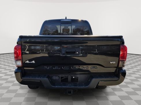 Used 2020 Toyota Tacoma SR5 image 6