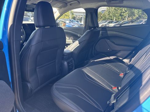 Used 2022 Ford Mustang Mach-E Premium RWD image 15