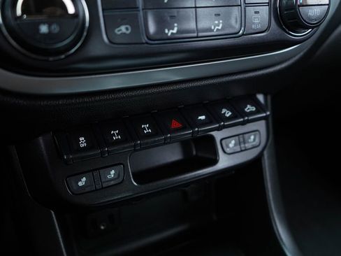 Used 2021 Chevrolet Colorado ZR2 image 24