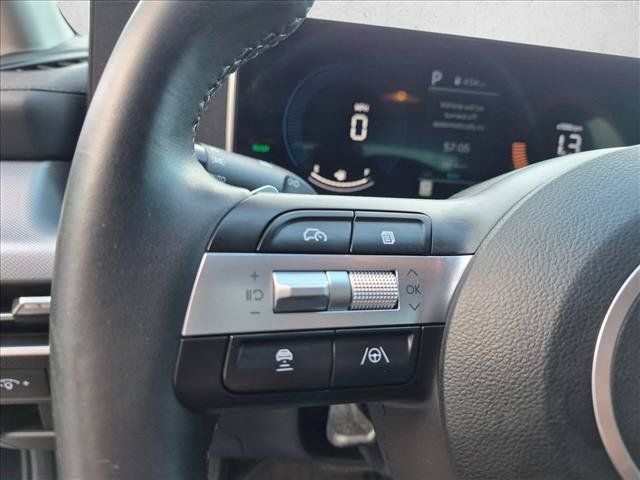 Certified 2025 Hyundai Sonata SEL FWD image 25