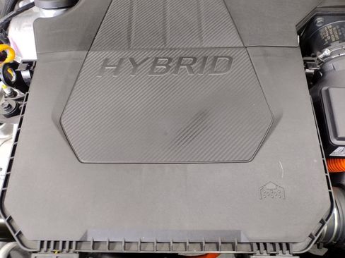 New 2026 Hyundai Elantra Hybrid FWD image 6