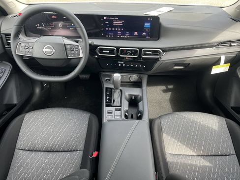 New 2026 Nissan Sentra SV w/ SV Convenience Package FWD image 2