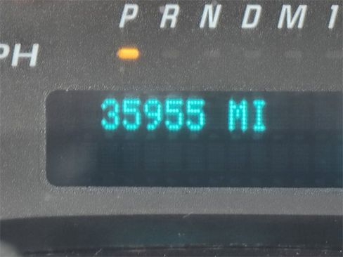 Used 2023 Chevrolet Express 2500 image 31