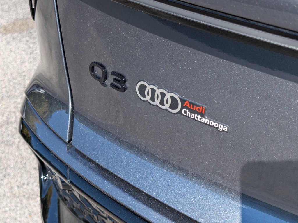Used 2026 Audi Q3 quattro 2.0T w/ Driver Assistance Package AWD/4WD image 21