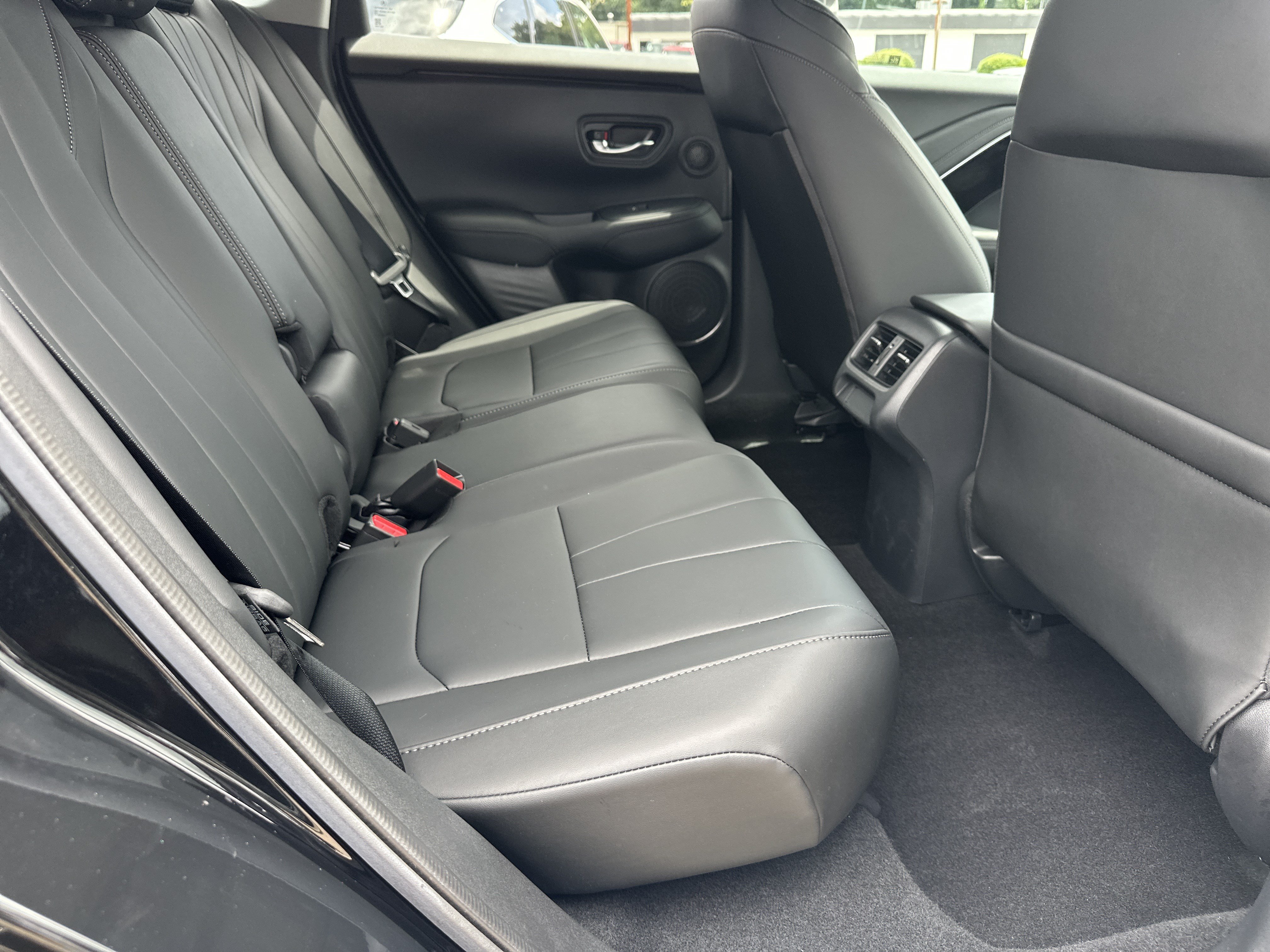 Certified 2025 Acura ADX FWD image 17