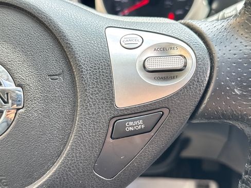 Used 2014 Nissan Juke SL AWD/4WD image 19