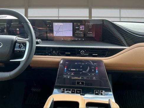 Used 2026 INFINITI QX80 Luxe w/ Cargo Package RWD image 6
