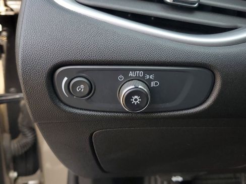 Used 2024 Chevrolet Malibu LT FWD image 13