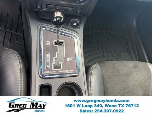Used 2009 Dodge Challenger SRT8 w/ SRT Option Group II RWD image 20