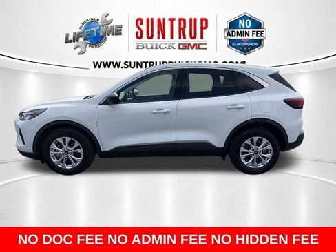 Used 2023 Ford Escape Active FWD image 2