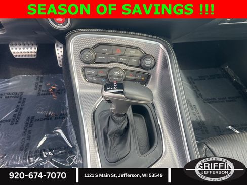 Used 2022 Dodge Challenger SRT Hellcat image 13