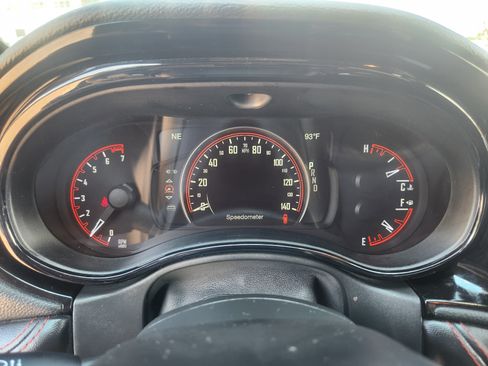 Used 2025 Dodge Durango GT AWD/4WD image 11