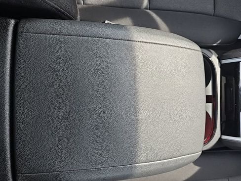 Used 2024 Chevrolet Colorado Trail Boss image 32