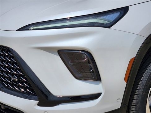 New 2025 Buick Enclave Sport Touring w/ Super Cruise Package image 8