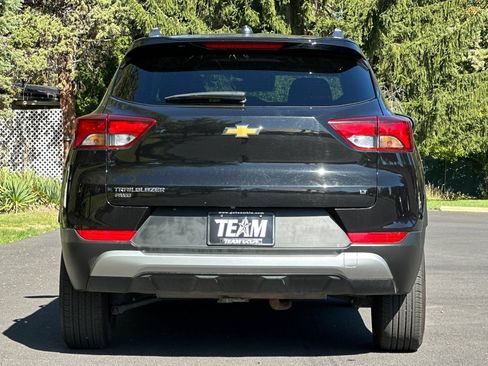 Used 2025 Chevrolet TrailBlazer LT AWD/4WD image 5