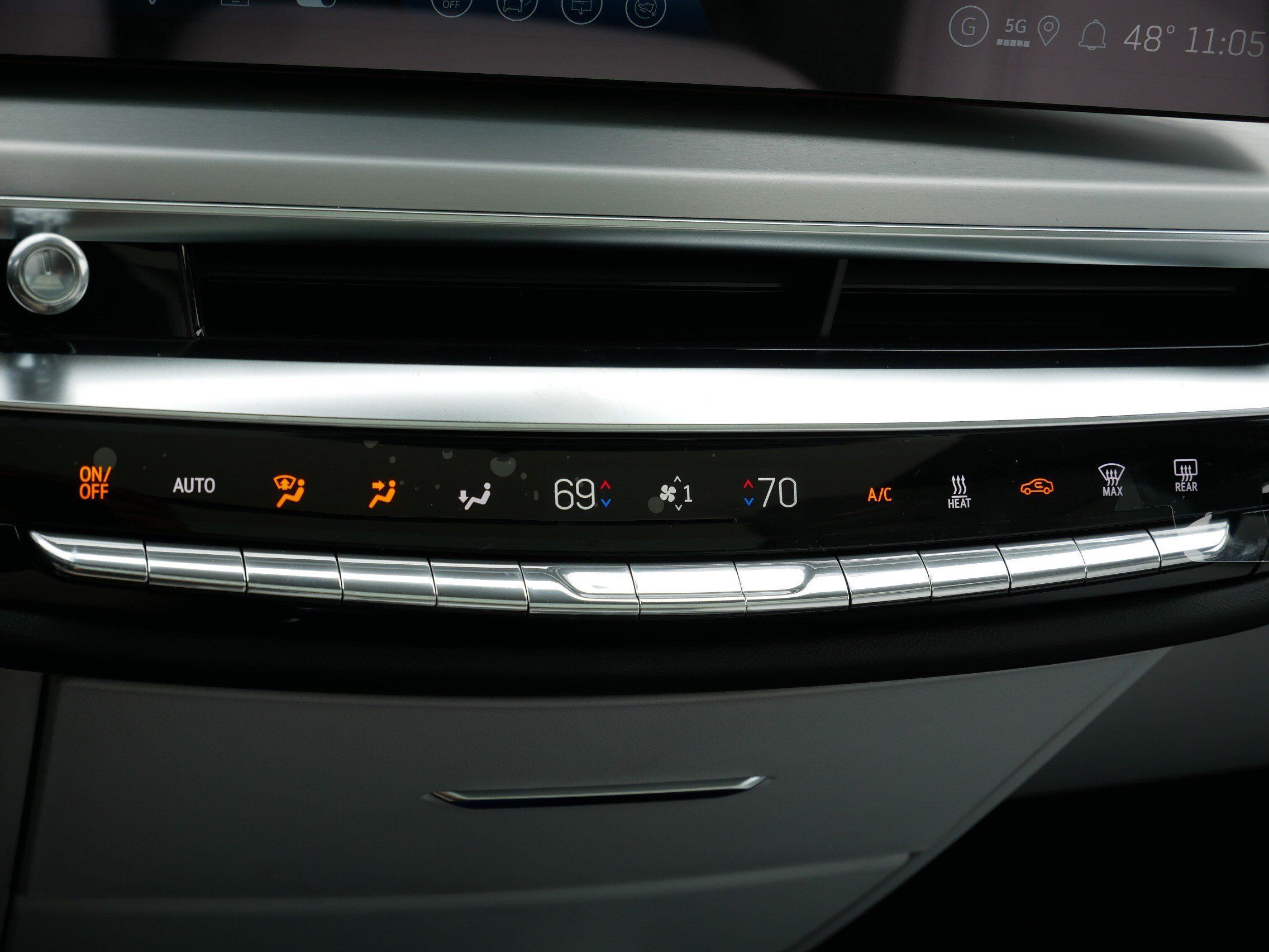 Used 2026 Cadillac Lyriq Sport w/ LPO, Floor Liner Package AWD/4WD image 25