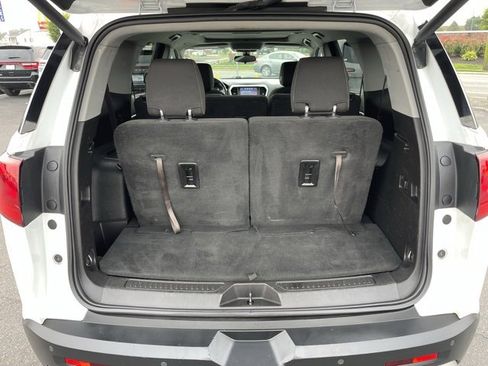 Used 2019 GMC Acadia SLE w/ Driver Alert Package I image 6