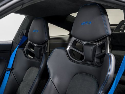 Used 2022 Porsche 911 GT3 image 18