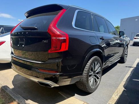 Used 2021 Volvo XC90 T6 Momentum w/ Advanced Package AWD/4WD image 4