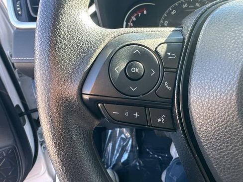 Certified 2024 Toyota RAV4 XLE image 31