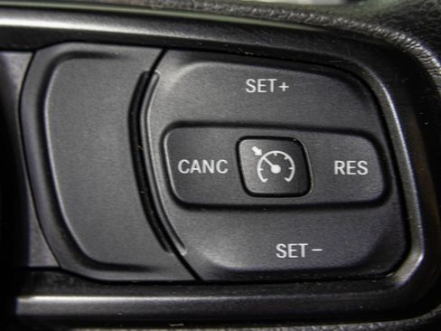 Used 2021 Jeep Wrangler Sport AWD/4WD image 28