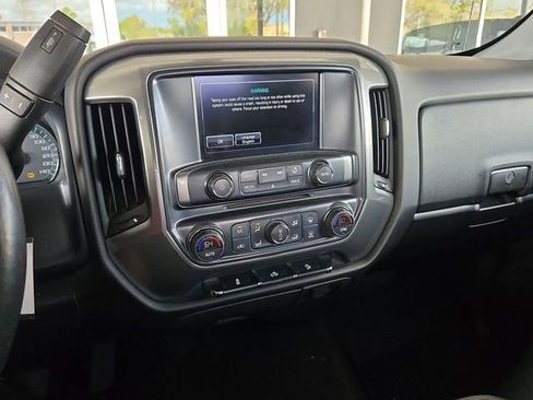 Used 2018 Chevrolet Silverado 1500 LT w/ All Star Edition image 11