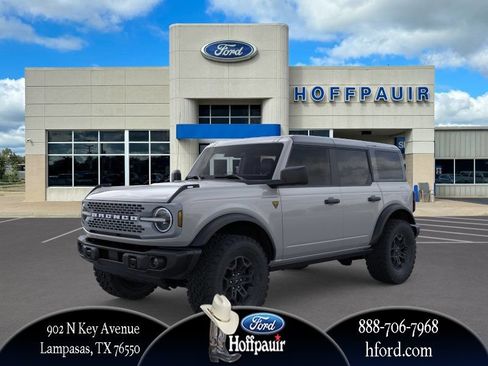New 2026 Ford Bronco Badlands AWD/4WD image 1