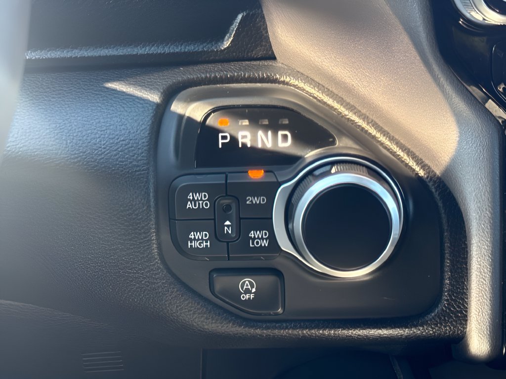 Used 2025 RAM 1500 Big Horn AWD/4WD image 15