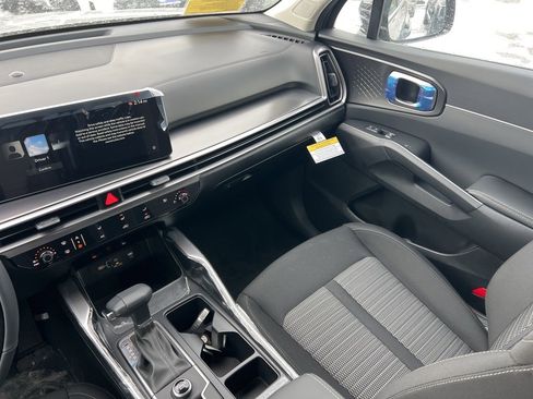 New 2026 Kia Sorento LX image 12