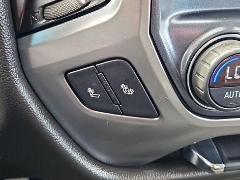 Certified 2019 Chevrolet Silverado 1500 LT w/ All Star Edition AWD/4WD image 18