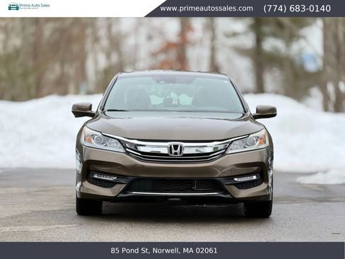 Used 2017 Honda Accord EX-L image 4