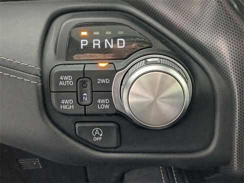 Certified 2025 RAM 1500 Limited image 26