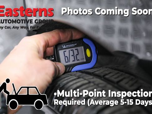 Used 2024 Chevrolet Equinox RS FWD image 28