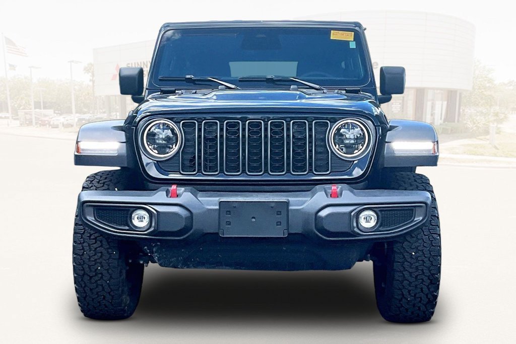 Used 2026 Jeep Wrangler Unlimited Rubicon AWD/4WD image 2