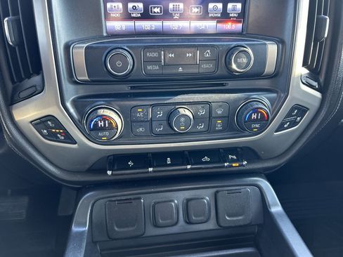 Used 2016 GMC Sierra 2500 Denali image 29