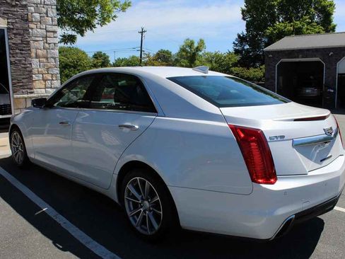 Used 2019 Cadillac CTS Luxury RWD image 9
