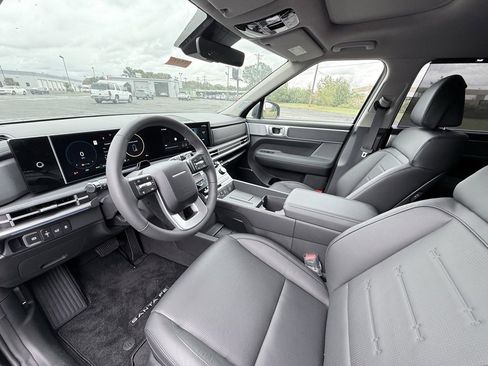 New 2025 Hyundai Santa Fe Limited image 11