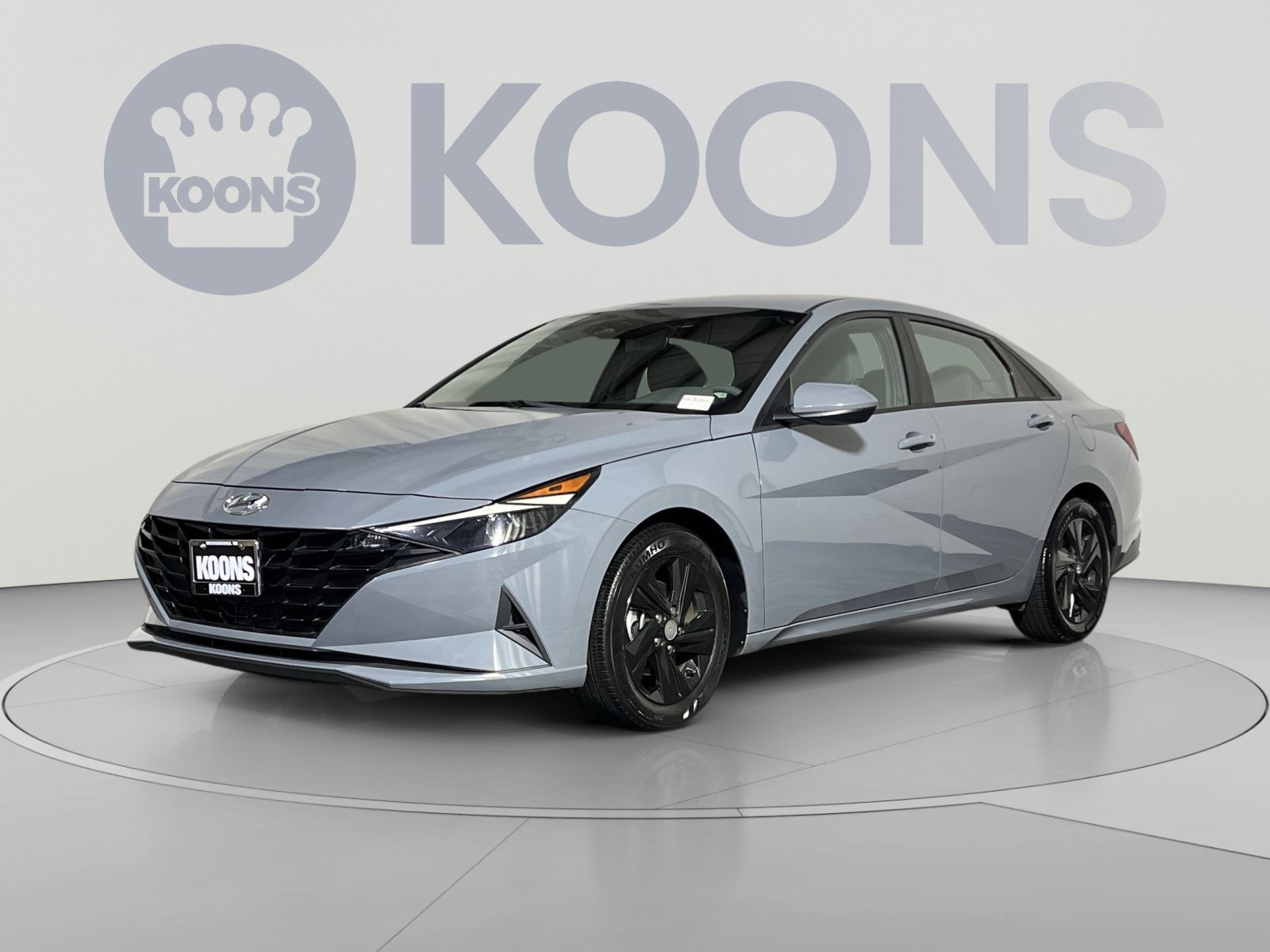 Used 2021 Hyundai Elantra SEL FWD image 1
