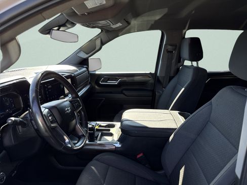 Used 2023 Chevrolet Silverado 1500 RST image 25