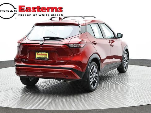 Used 2021 Nissan Kicks SV FWD image 4