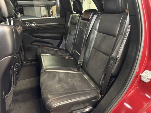 Used 2015 Jeep Grand Cherokee Altitude AWD/4WD image 21