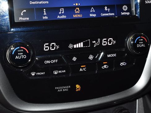 Certified 2023 Nissan Murano SL w/ SL Moonroof Package AWD/4WD image 12
