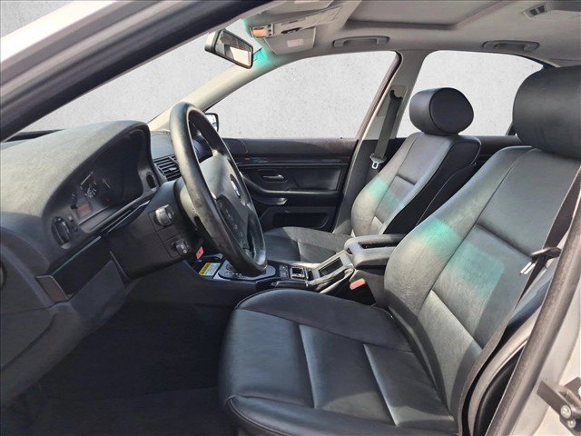 Used 2002 BMW 525i Sedan RWD image 10