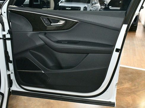 Used 2023 Audi Q7 3.0T Prestige w/ Prestige Package image 42