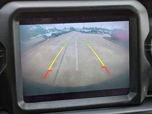 Used 2019 Jeep Wrangler Unlimited Sahara image 22