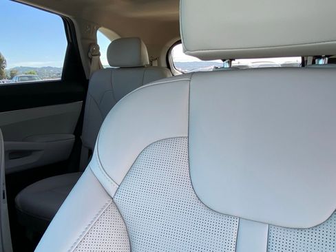 New 2026 Kia Sorento EX FWD image 12