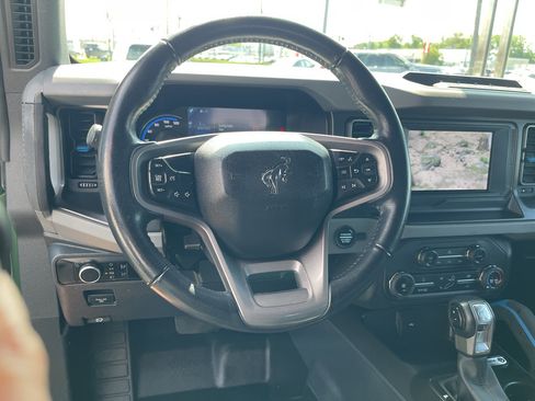 Used 2023 Ford Bronco Black Diamond w/ Sasquatch Package AWD/4WD image 15