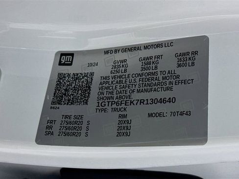 Used 2024 GMC Canyon Denali image 37