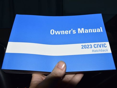 Used 2023 Honda Civic Sport Touring image 10
