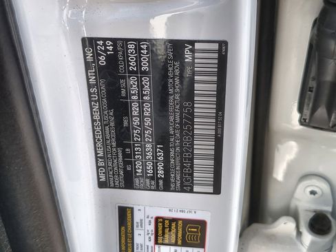 Used 2024 Mercedes-Benz GLE 350 4MATIC image 35